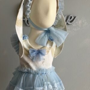 PELELE CON CAPOTA DE OREJAS DE CONEJO