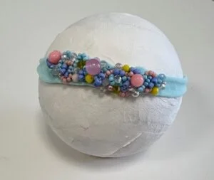 DIADEMA EN PEDRERÍA MULTICOLOR